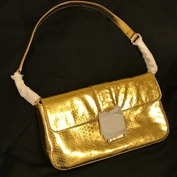 Gold Shoulder Purse - Picture 2 of 4